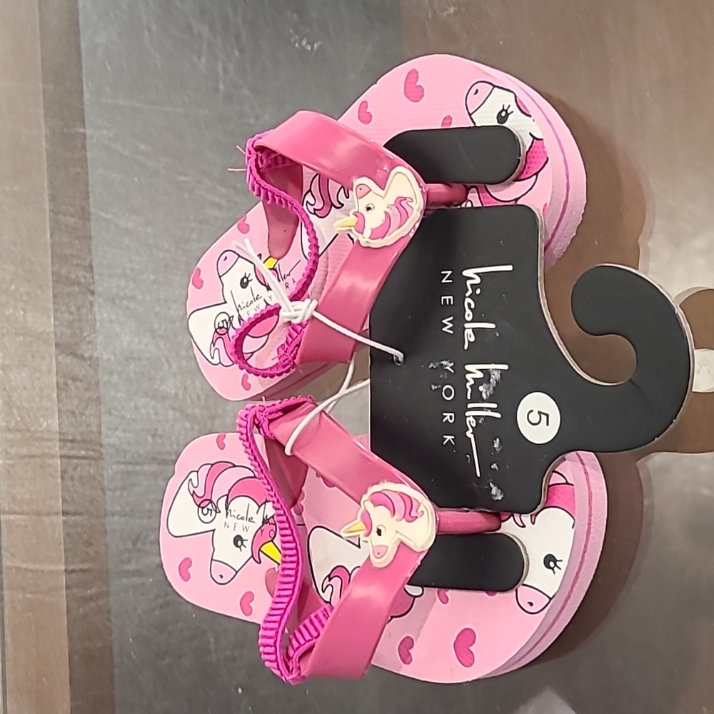 NWT Nicole Miller pink baby unicorn sandals